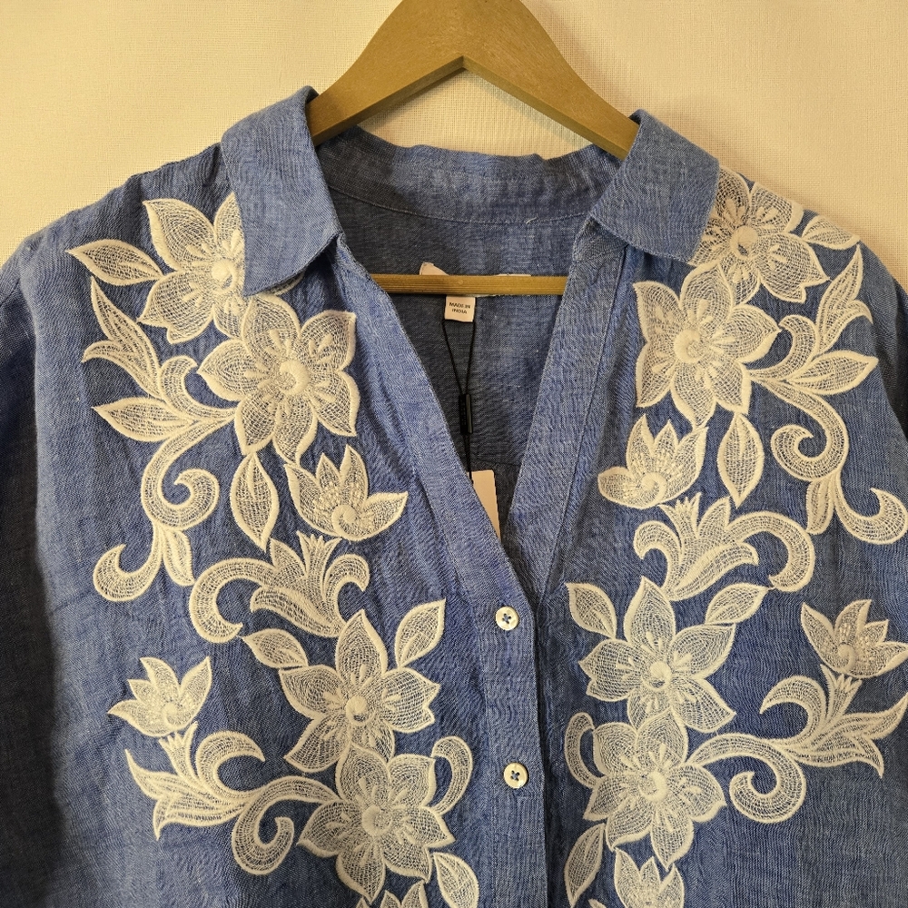 CHICO'S 100% Linen Sz 1.5 NWT Blue Floral Crop S/Sl Women's Button Front Blouse - Picture 4 of 9